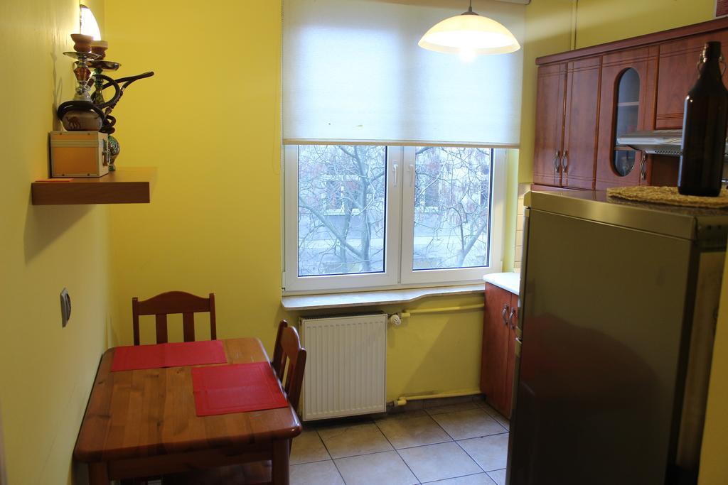 Pokoje Na Chmielnej 2 Hostel Warsaw Bilik gambar